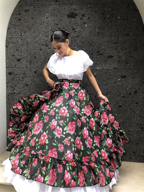 falda mexicana